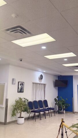 Plafond - Hall Desjardins 5